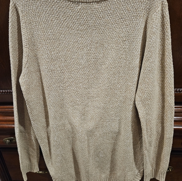 Pink Clover Sweater - Picture 4 of 4